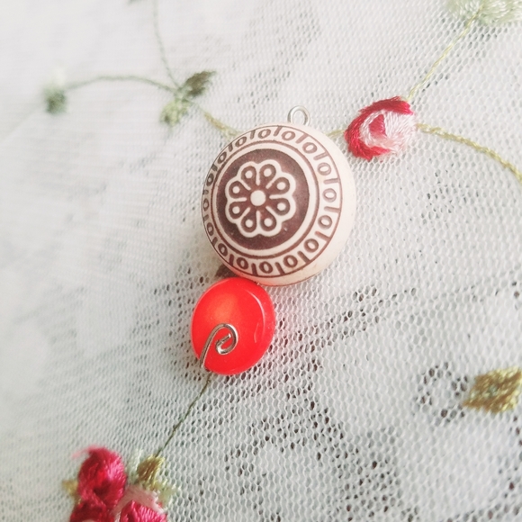Power Amulet Handcrafted Genuine Coral + Wood Bead - Picture 5 of 8